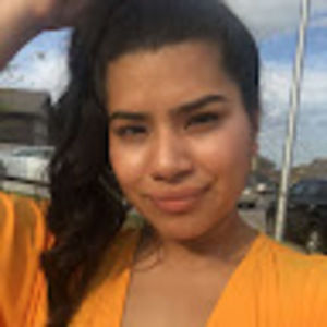 Meet your Posher, Leticia